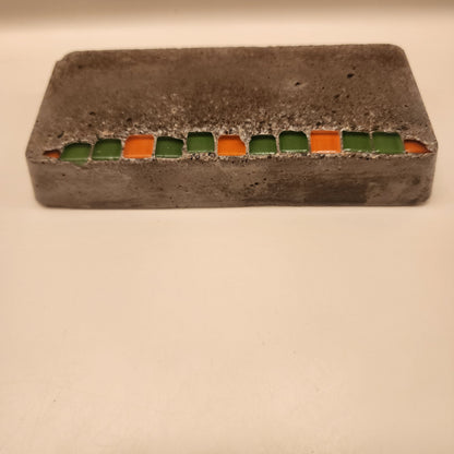 Loaf Ledge Mosaic 80s Retro